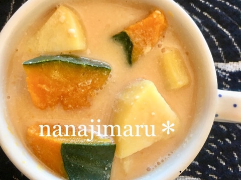 今日のお味噌汁 かぼちゃとさつまいもの豆乳味噌汁 レシピ 作り方 By ななじまる 楽天レシピ 今日のお味噌汁 かぼちゃとさつまいもの豆乳味噌汁 レシピ 作り方 By ななじまる 楽天レシピ